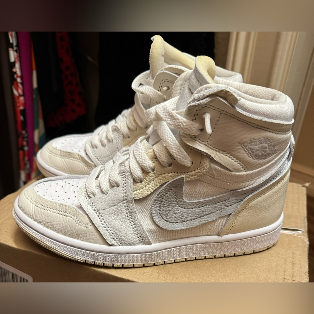 Air Jordan 1 High Method of Make Sneakers